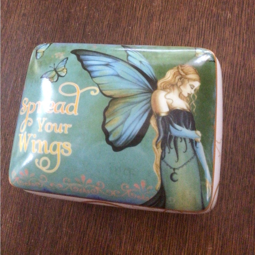 Jessica Galbreth Spread Your Wings Trinket Box